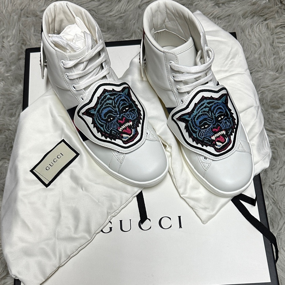 Gucci White Sneakers with Fierce Panther Design